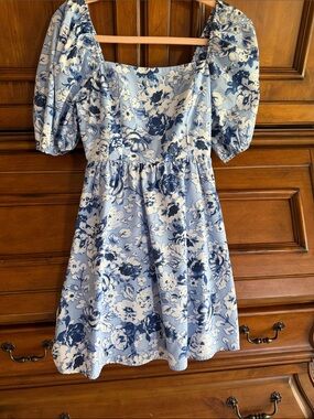 Copper Key Blue Floral Puff-Sleeve Mini Dress